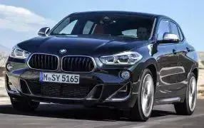 BMW X2 Autositzbezüge  Maßgeschneidert von Designbezüge.de