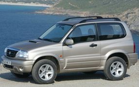 Suzuki Grand Vitara (JT) Bj. 10/2005 - 2014 Sitzbezüge für vorne, 149,99 €